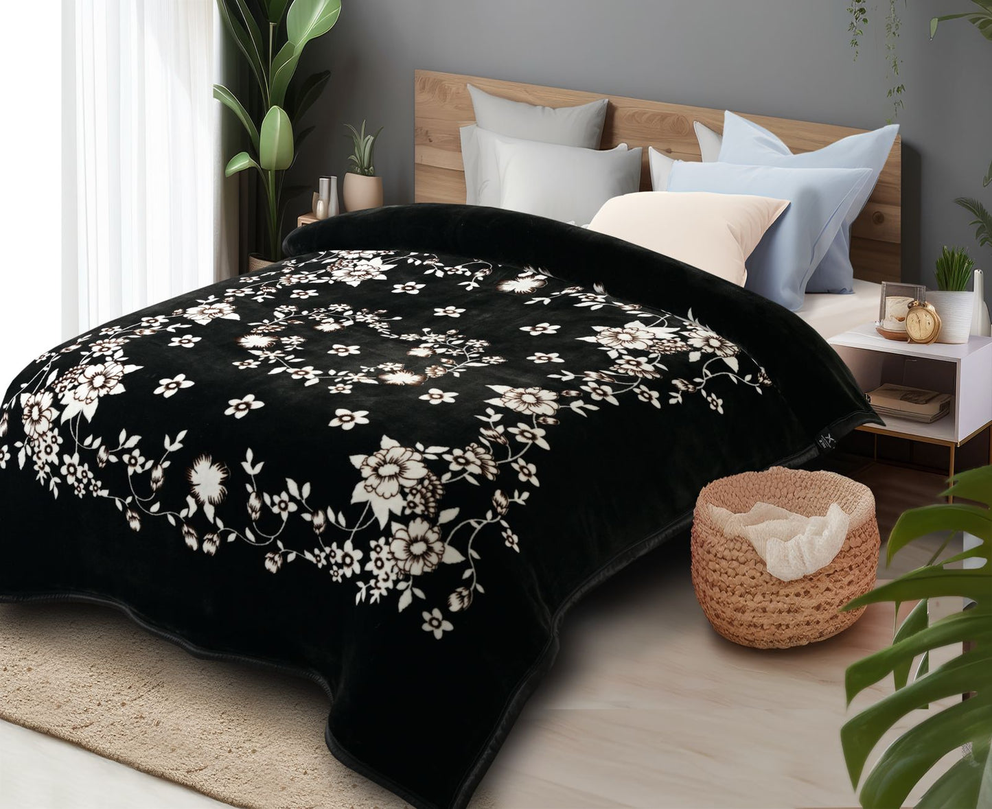 Black Panther Ultra-Soft Blanket - 5 kg | 2 PLY